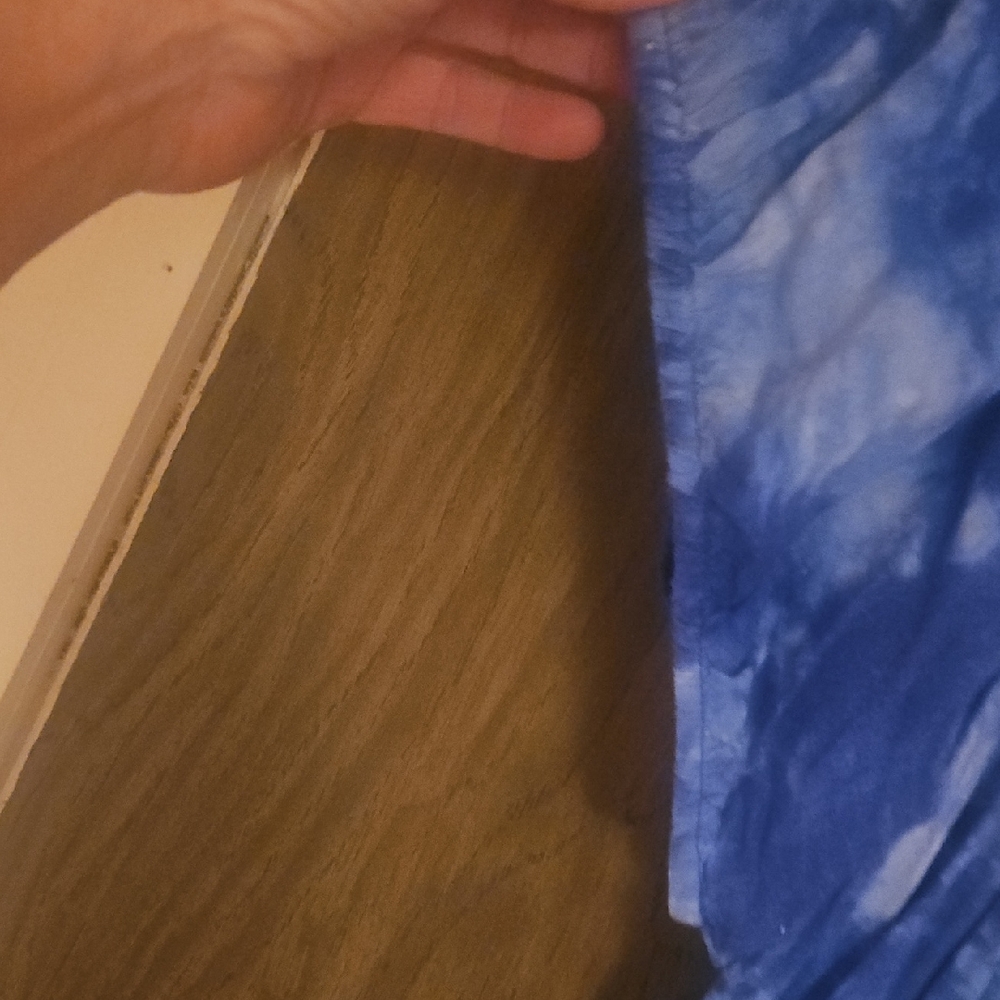 EUC ONE WORLD Tie-Dye Top - Picture 3 of 6